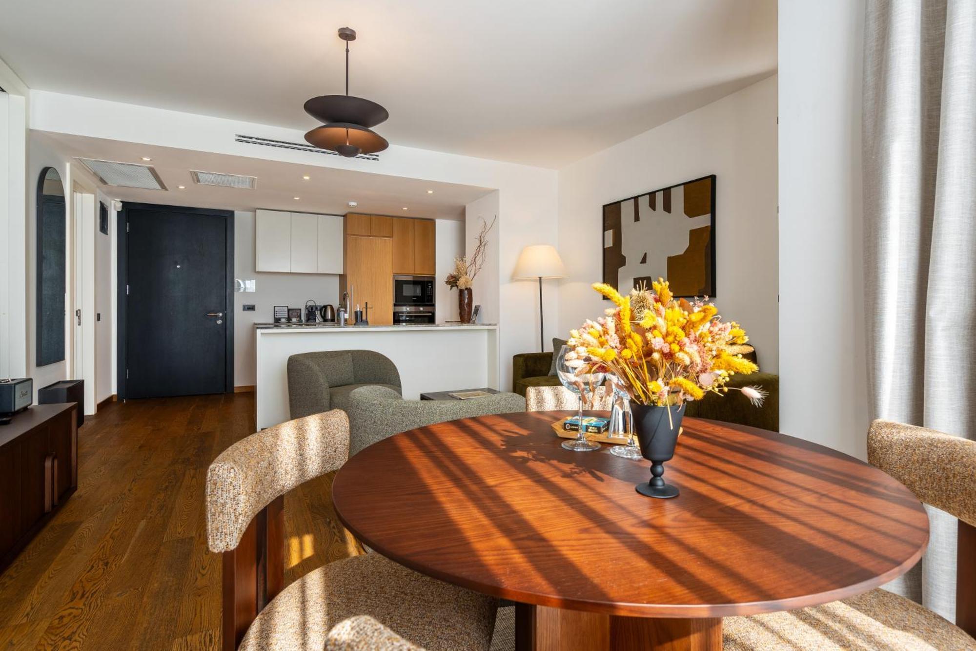 Ando Living - Taksim Gumussuyu Townhouse Aparthotel Istanboel Buitenkant foto