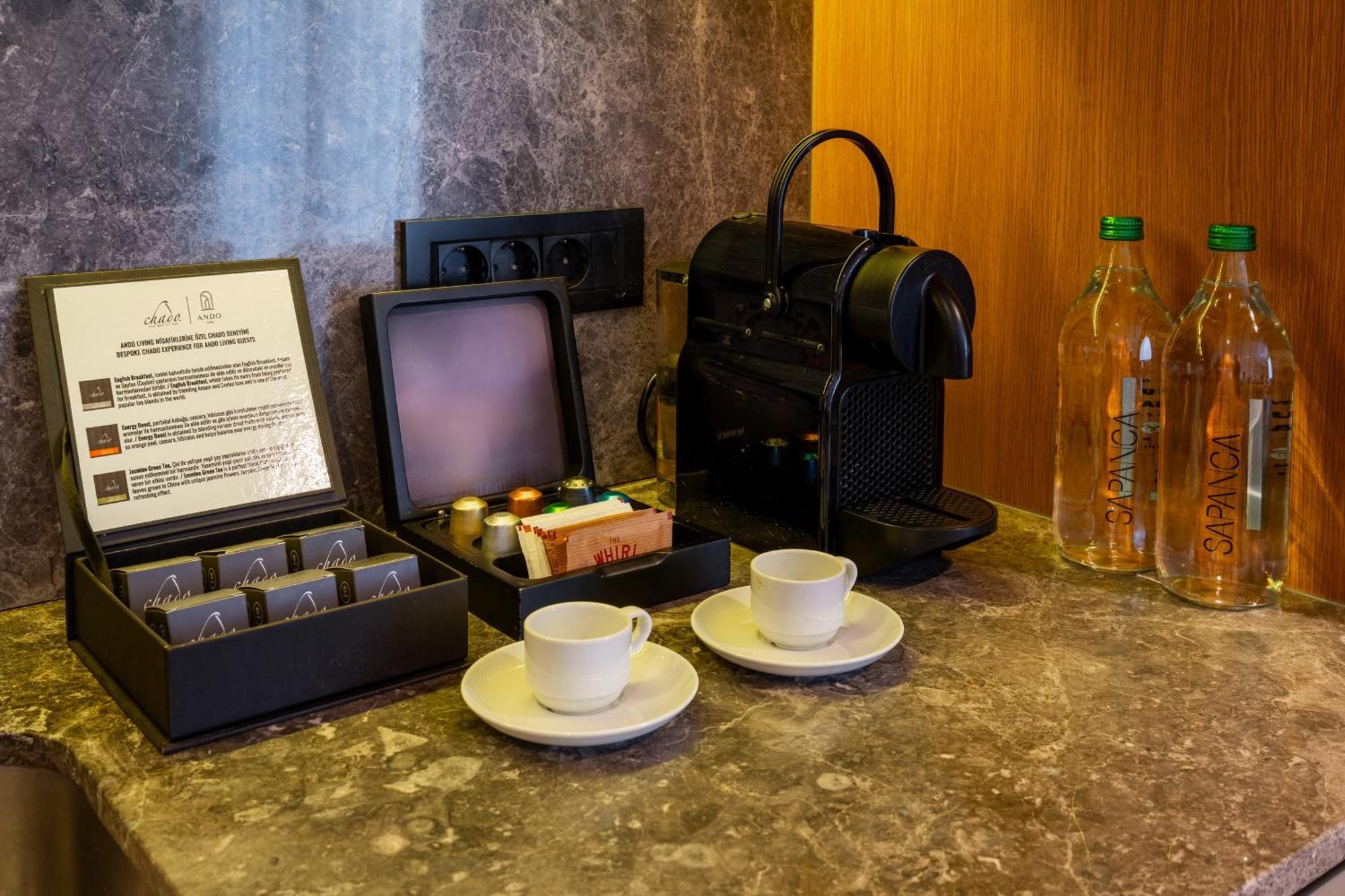Ando Living - Taksim Gumussuyu Townhouse Aparthotel Istanboel Buitenkant foto