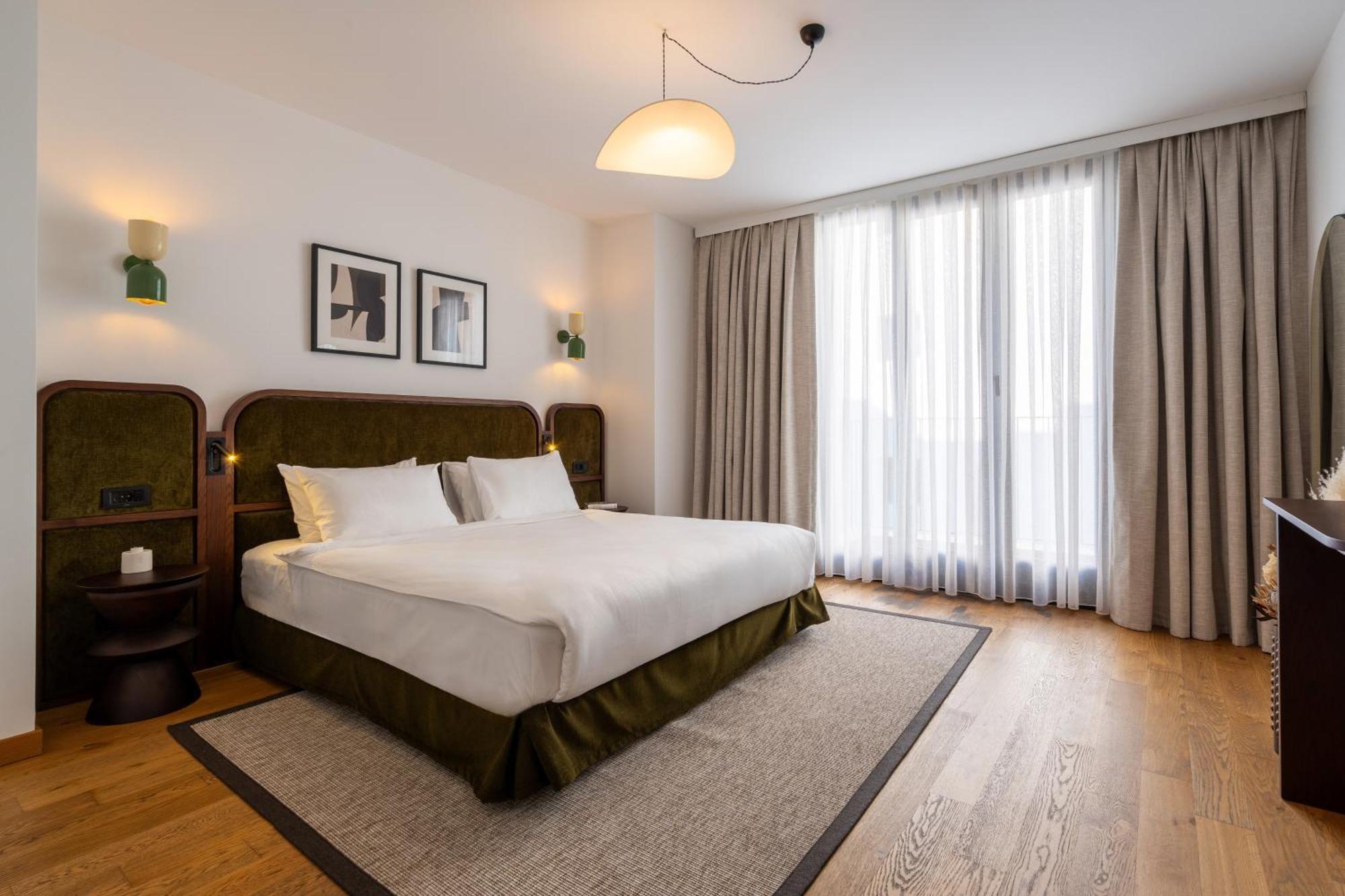 Ando Living - Taksim Gumussuyu Townhouse Aparthotel Istanboel Buitenkant foto
